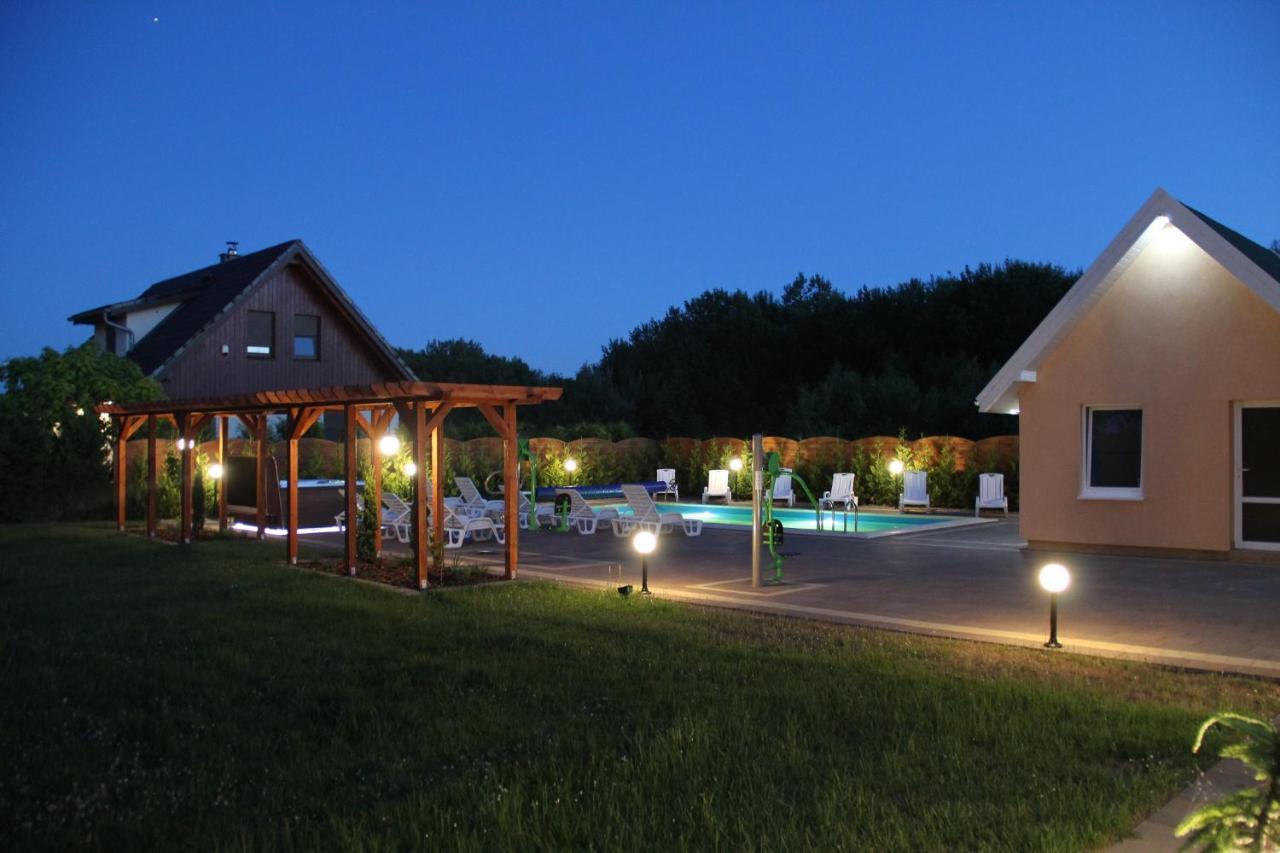 Verano Osieki  Zewnętrze zdjęcie
